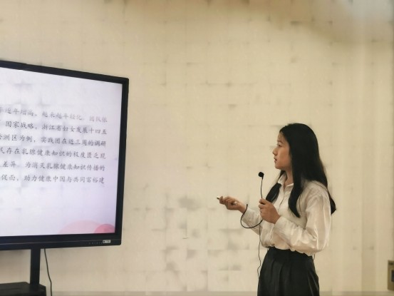 1662516425459343.jpg 2022年8月5日经济与管理分院开展2022年暑期社会实践分院评比活动2.jpg