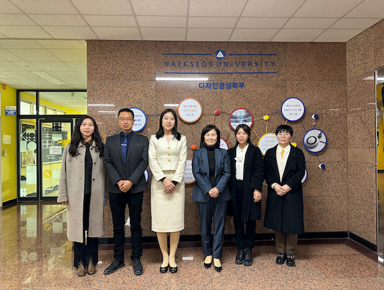 1680250849769320.jpg 白石大学合影.JPG